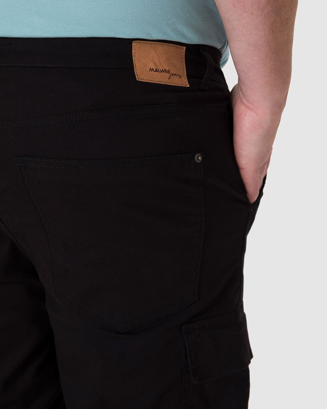 Bermuda Masculina Plus Size Cargo Em Sarja Com Elastano - Imagem 8