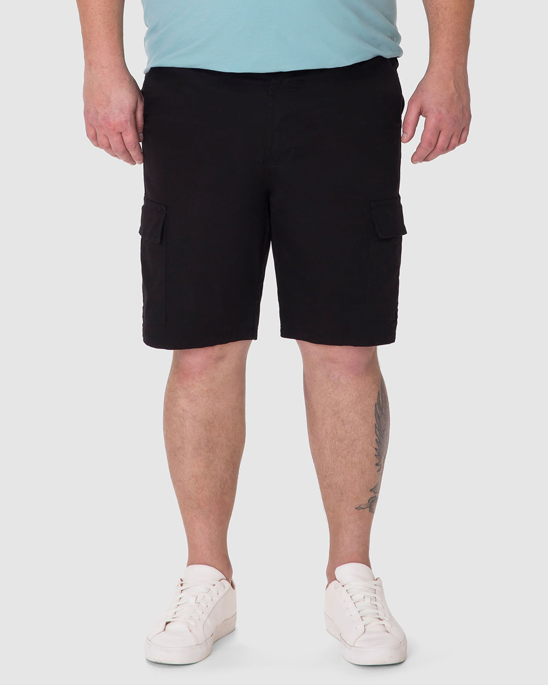 Bermuda Masculina Plus Size Cargo Em Sarja Com Elastano - Imagem 14
