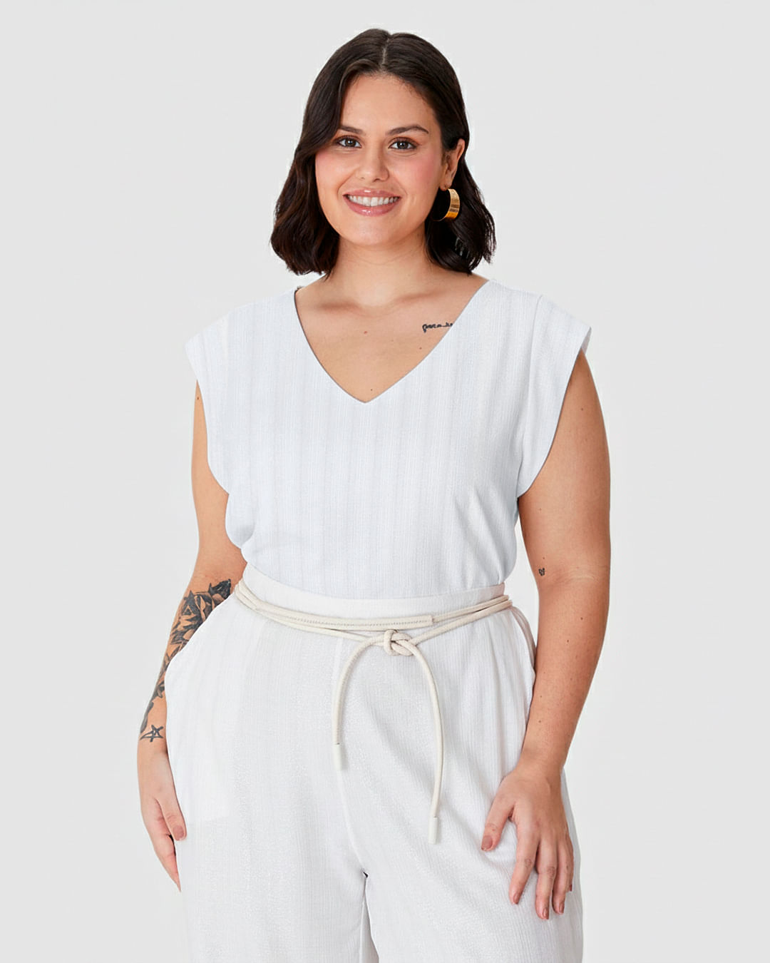 Blusa Feminina Plus Size Decote V Manga Dupla em Viscose Lurex