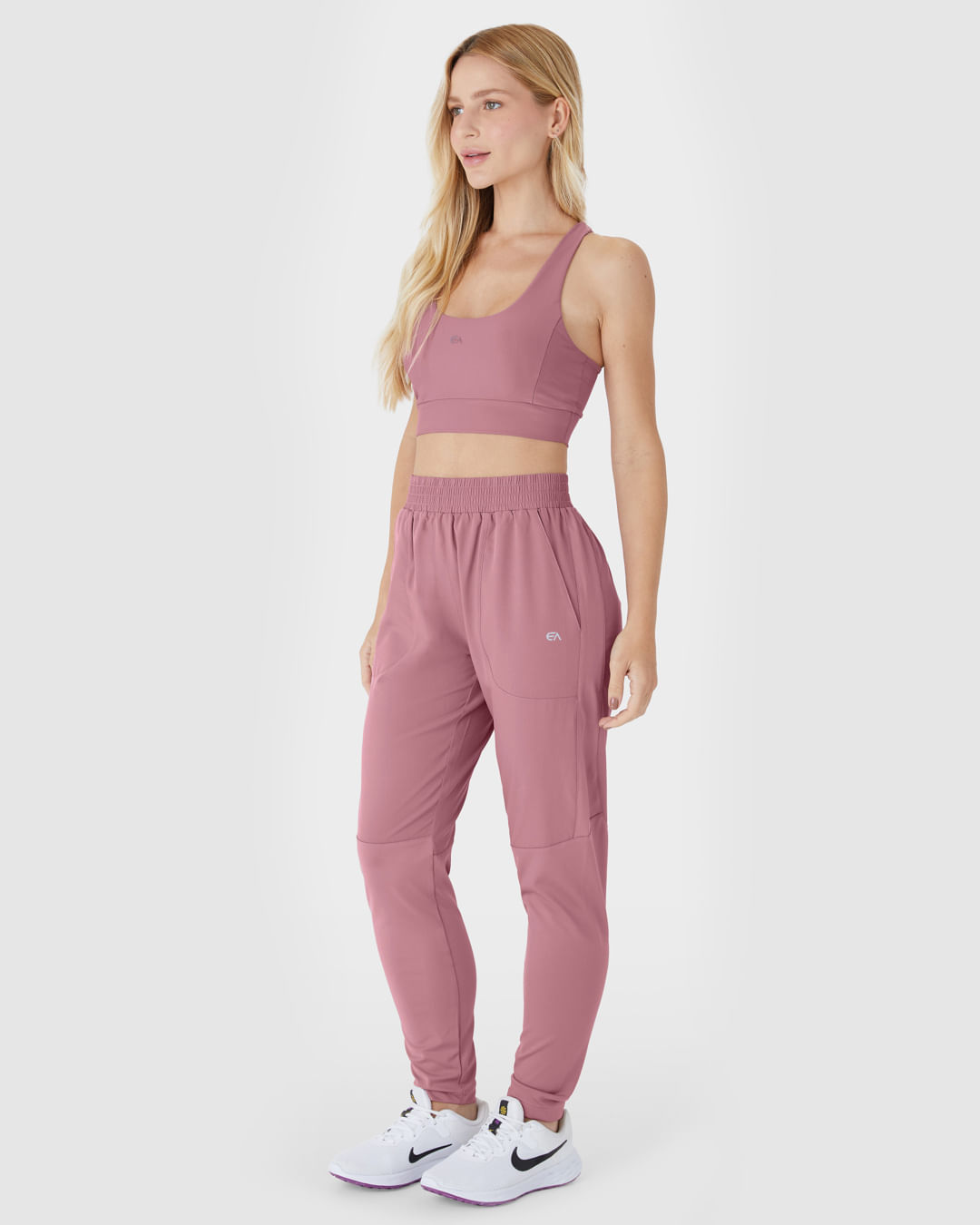 Calça Runner Feminina Com Recorte Em Tafetá Com Elastano - ENFIM - Imagem 7