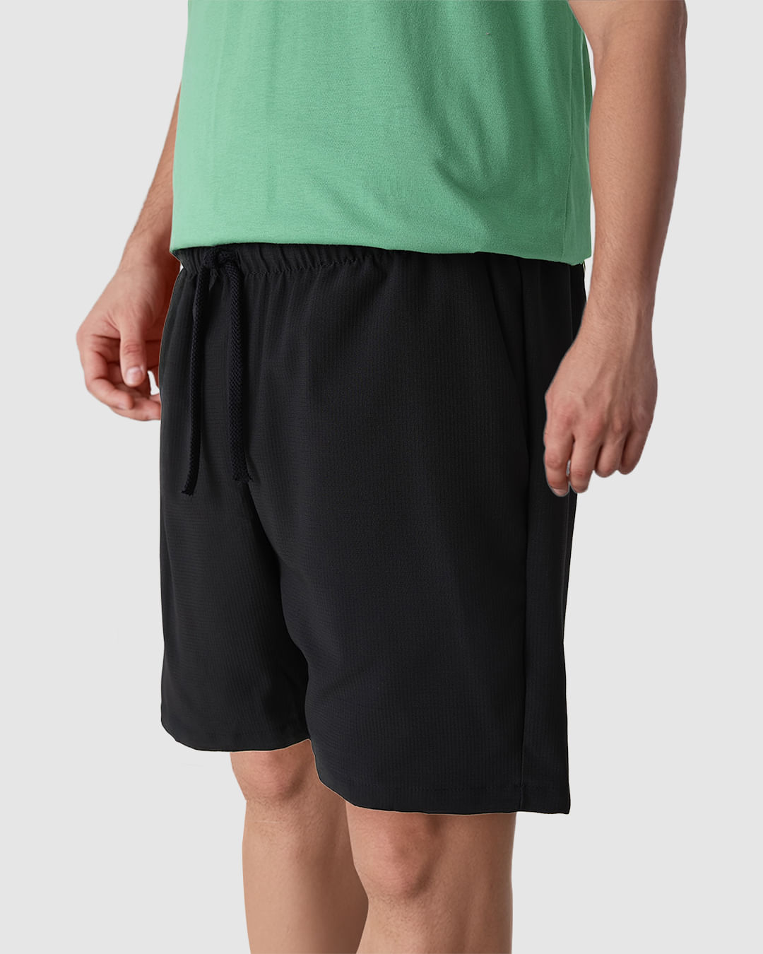 Bermuda Masculina Slim Bolso Costas Em Microfibra Texturizada - Imagem 6