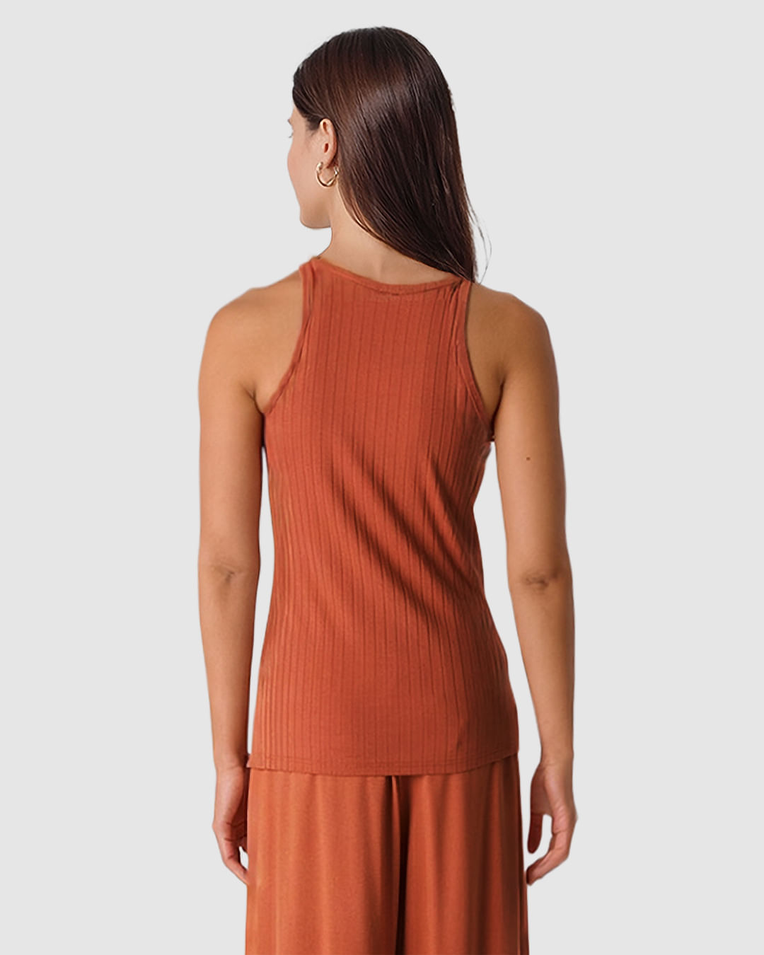 Regata Feminina Decote Halter Alça Fina Em Malha Viscose Canelada - Imagem 4