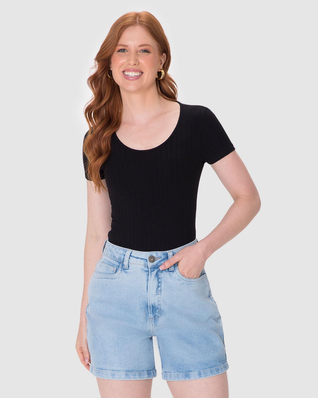 Blusa Básica Feminina Manga Curta Em Canelado De Viscose