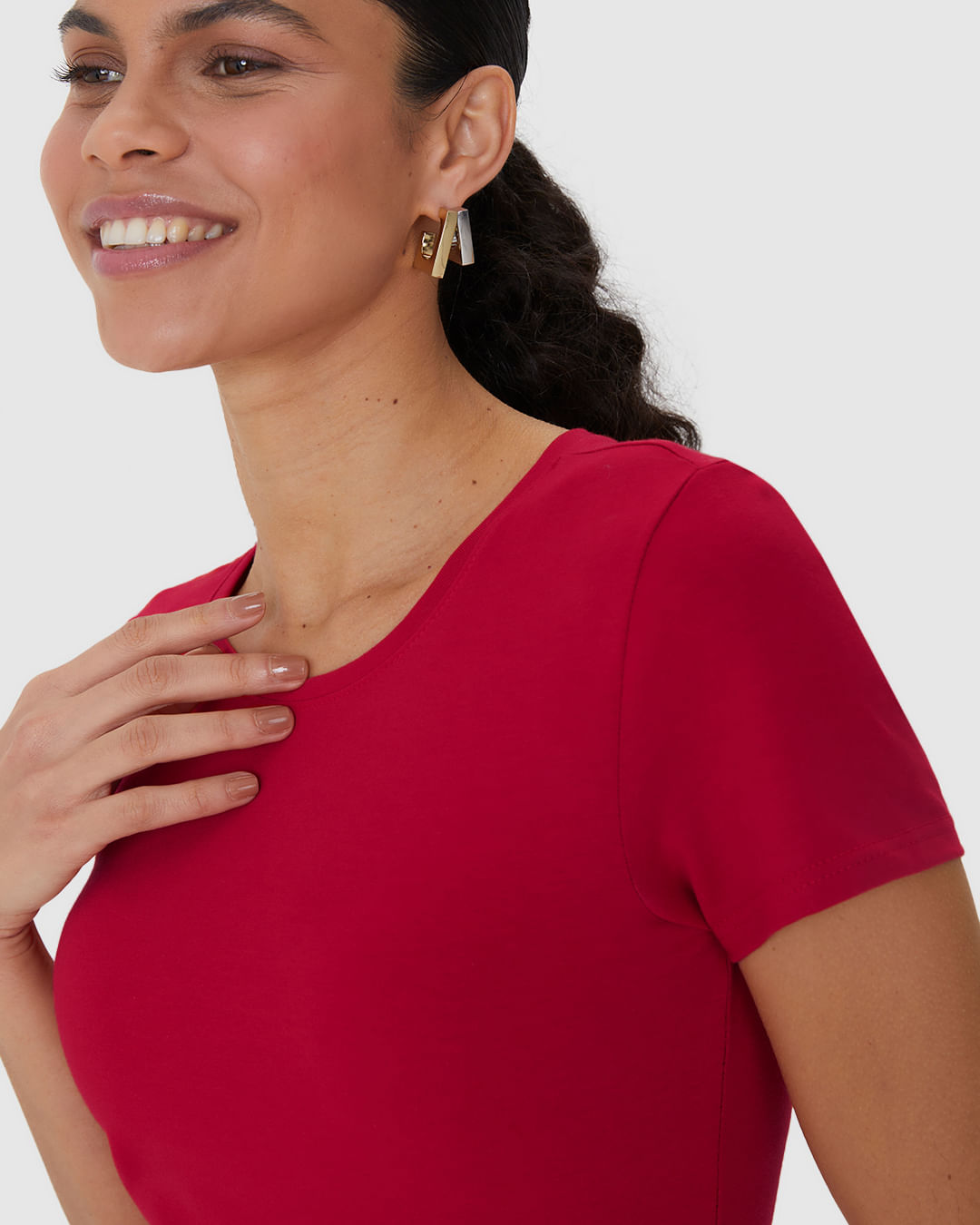 Blusa Básica Feminina Decote Redondo Em Algodão - Imagem 13