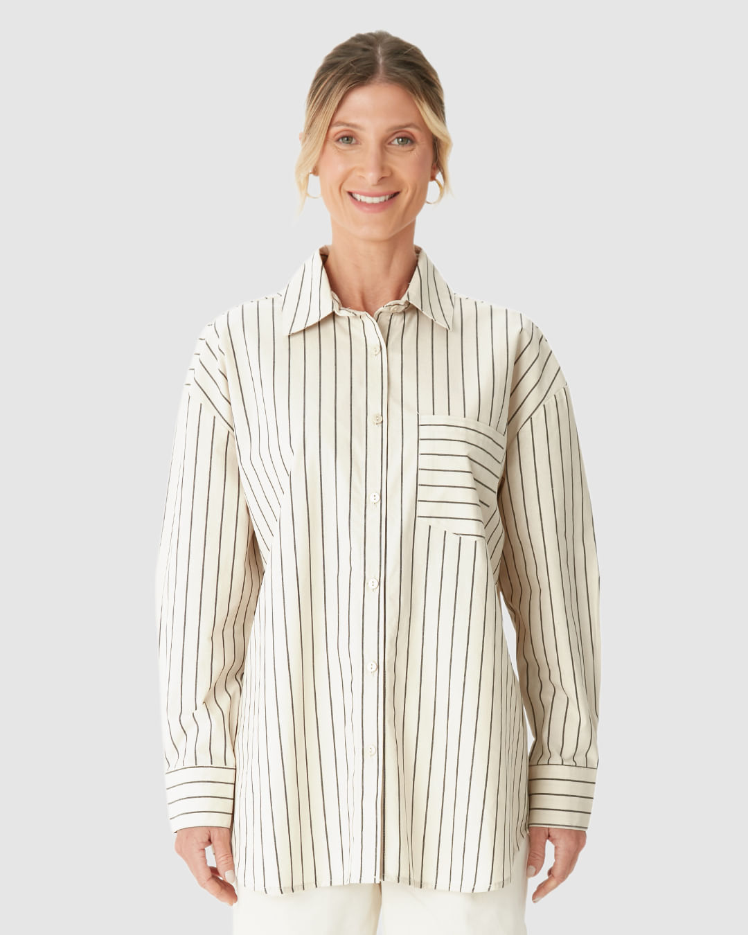 Camisa Ampla Feminina Listrada Bolso Frontal Em Algodão - Imagem 14