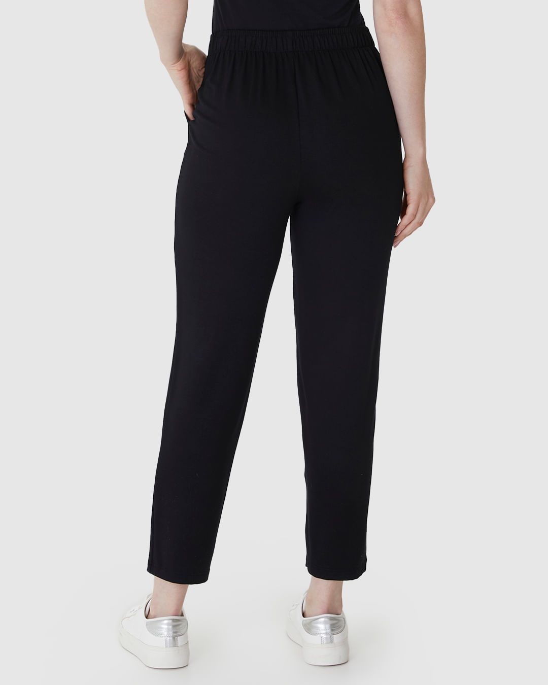 Calça Feminina Carrot Bolso Funcional Em Moletinho De Viscose - Imagem 30