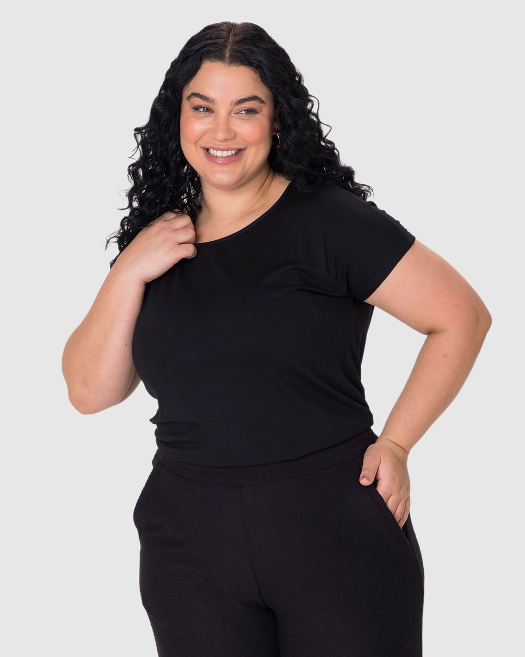 Blusa Básica Feminina Plus Size Manga Japonesa Em Viscose Stretch - Imagem 16