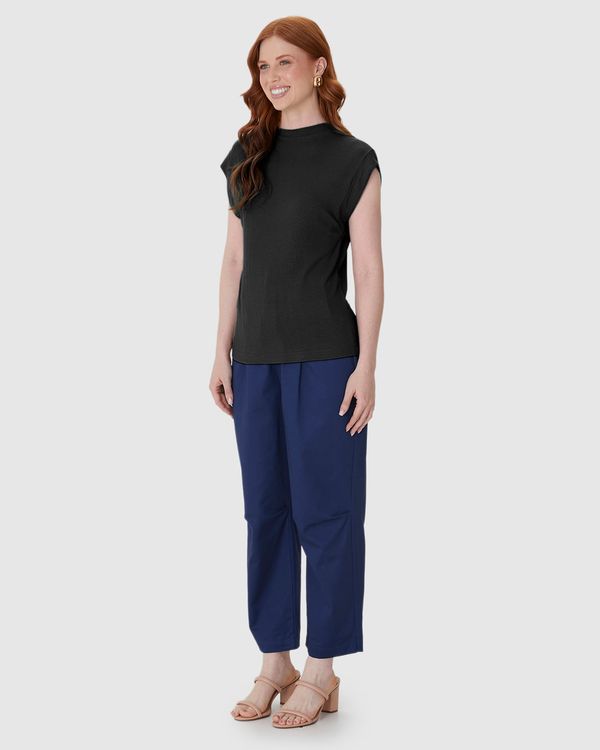 Blusa Ampla Feminina Decote Redondo Manga Curta Em Malha Viscose Canelada Preto - M