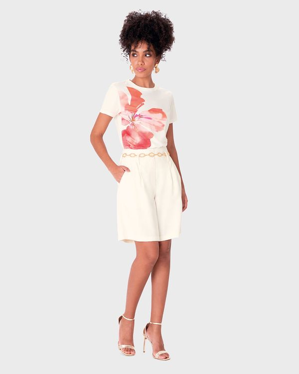 Bermuda Feminina Alfaiataria Bolso Funcional Em Viscose Sarjada - ENFIM Off White - GG
