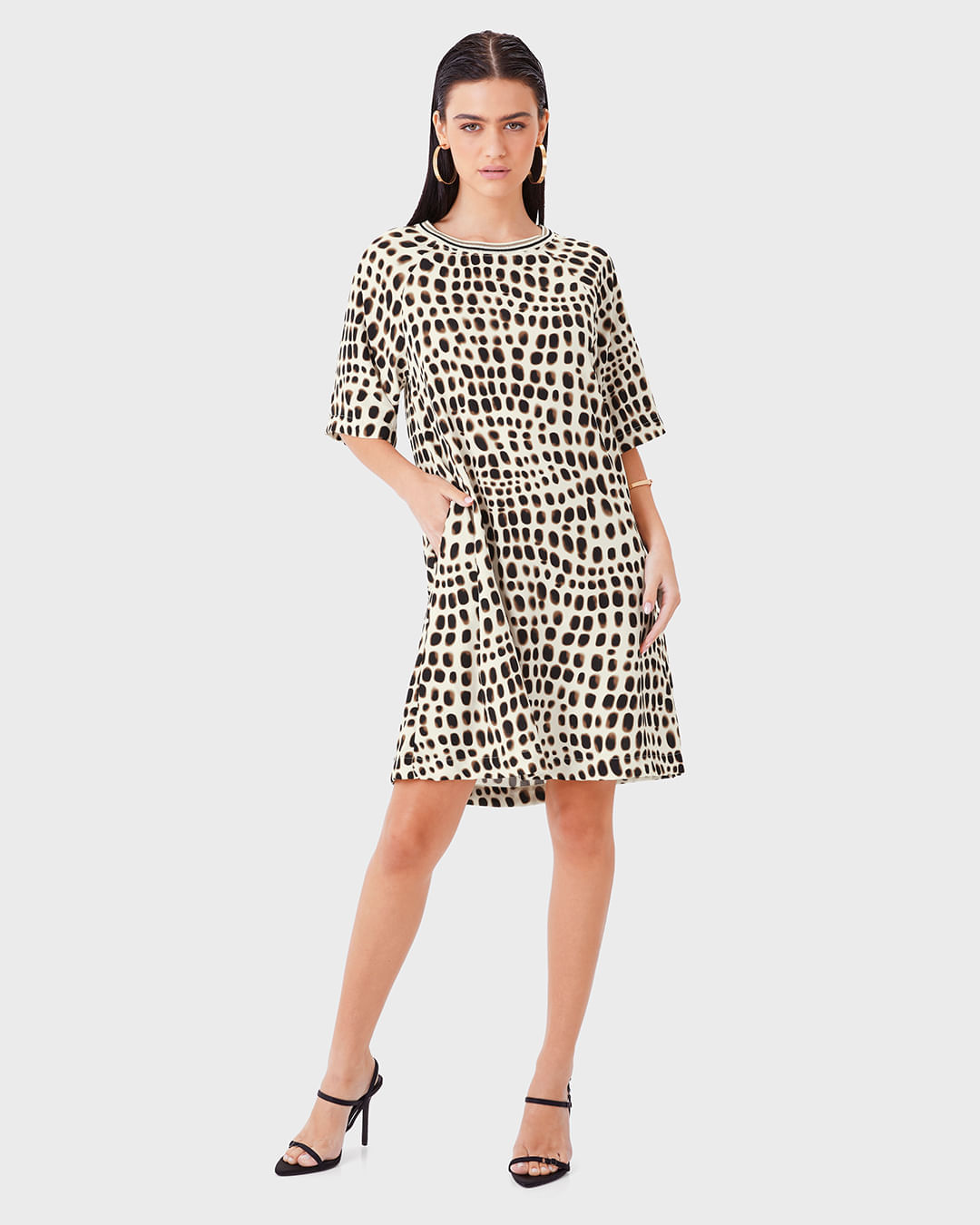 Vestido Feminino Estampado Decote Retilínea Bolso Lateral Em Viscose - ENFIM - Imagem 4