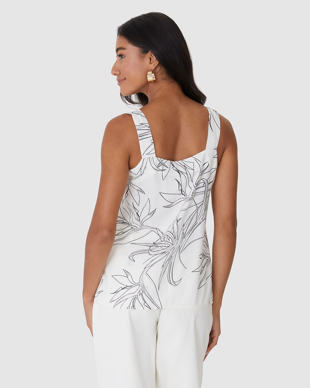 Regata Box Feminina Decote V Alça Larga Em Viscose - Imagem 18