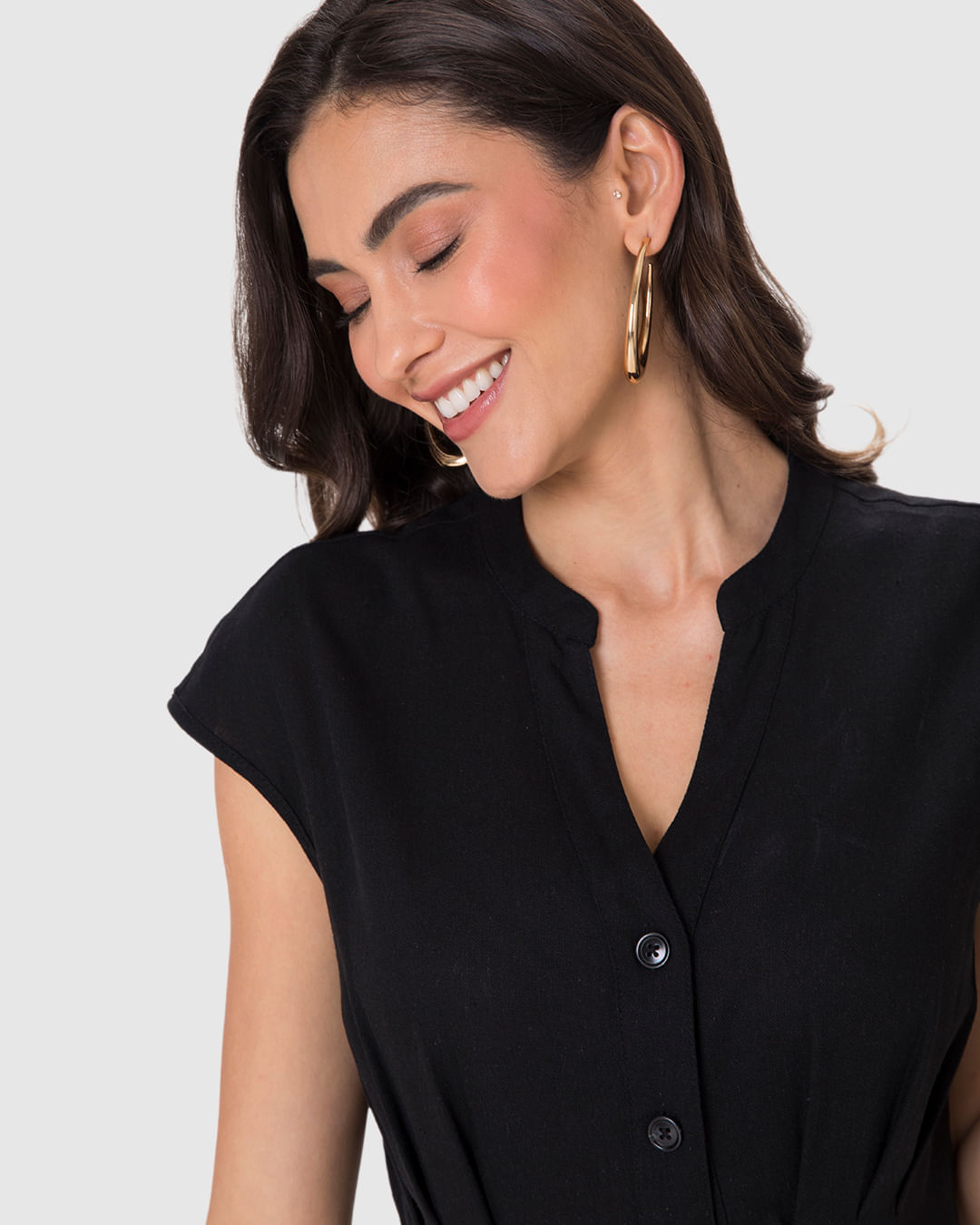 Vestido Midi Feminino Chemise Abotoamento Frontal Em Viscolinho - Imagem 4