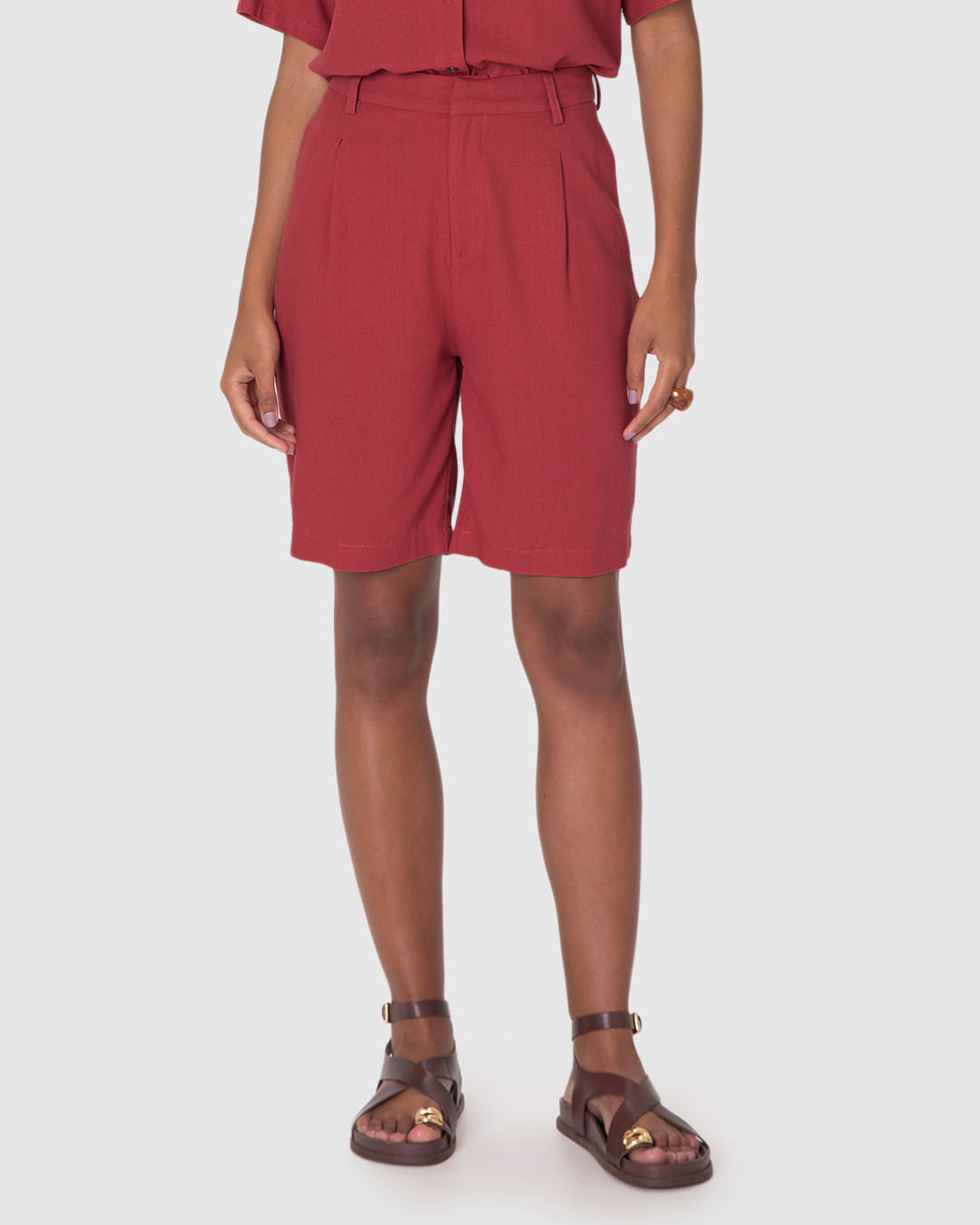 Bermuda Alfaiataria Feminina Bolso Frente E Costas Em Viscolinho - Imagem 5