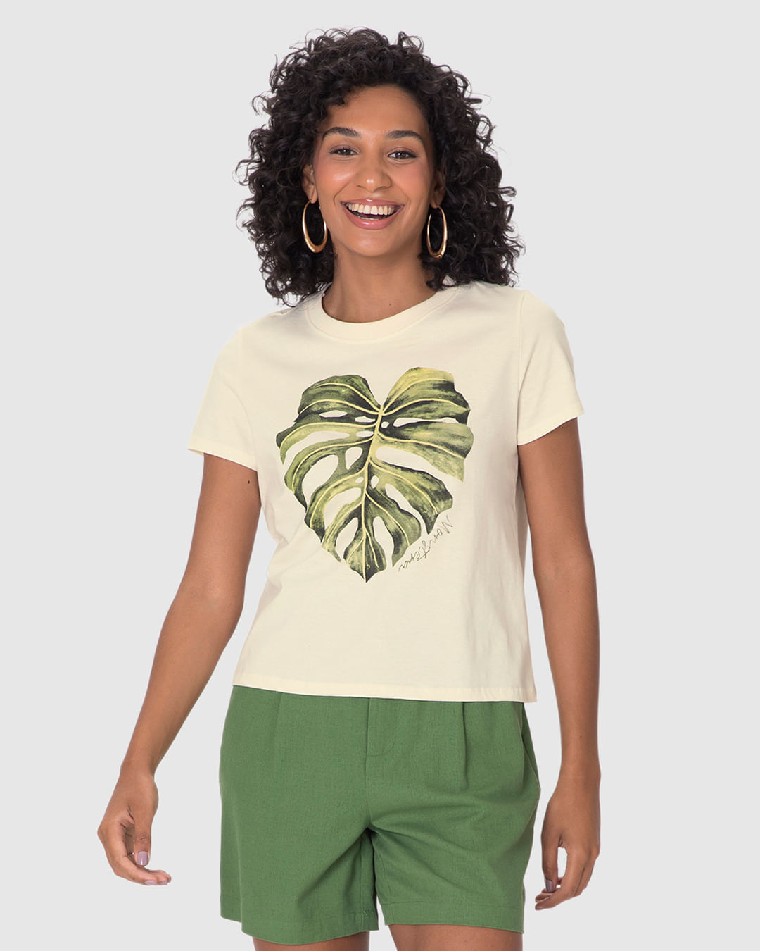 Camiseta Feminina Ilustração Frontal Especial Plantas Em Algodão - Imagem 14