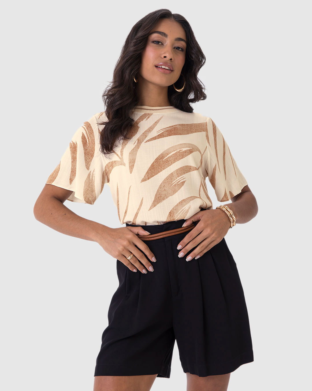 Blusa Ampla Feminina Gola Redonda Retilínea Em Viscolinho Texturizado - Imagem 19