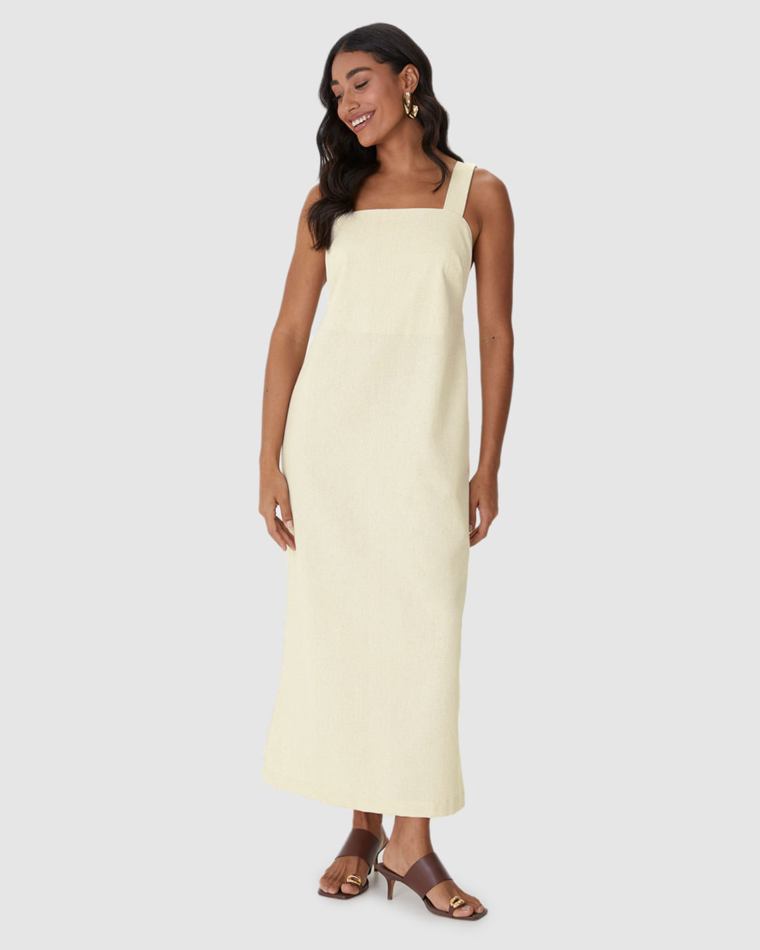 Vestido Midi Feminino Alça Com Aviamento Fenda Costas Em Viscolinho