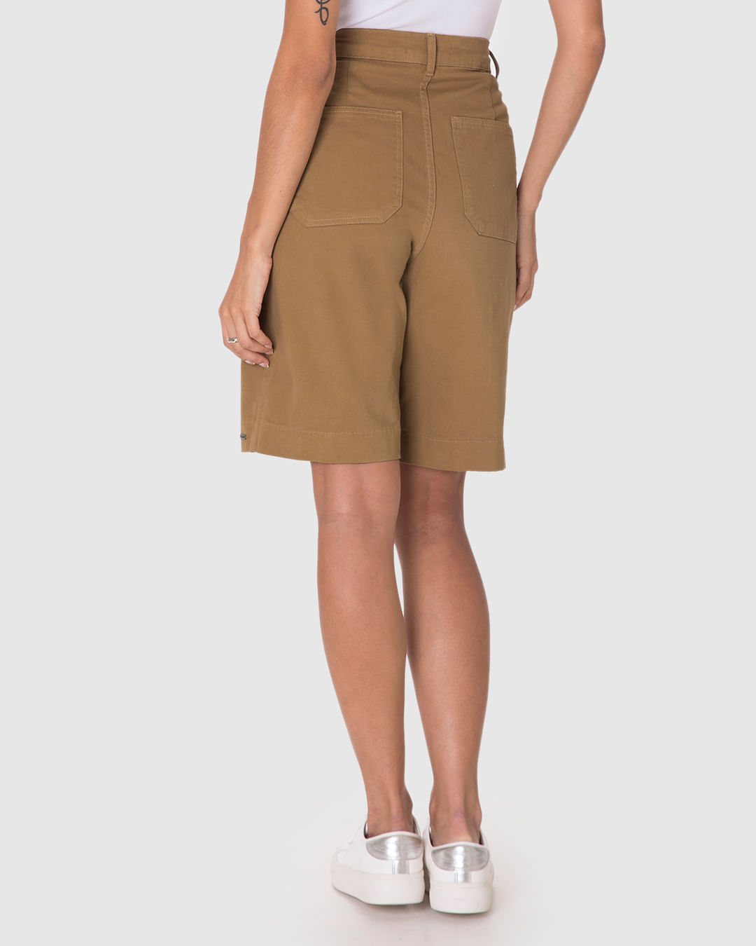 Bermuda Feminina Jorts Cintura Alta Bolso Funcional Em Sarja Com Elastano - Imagem 40