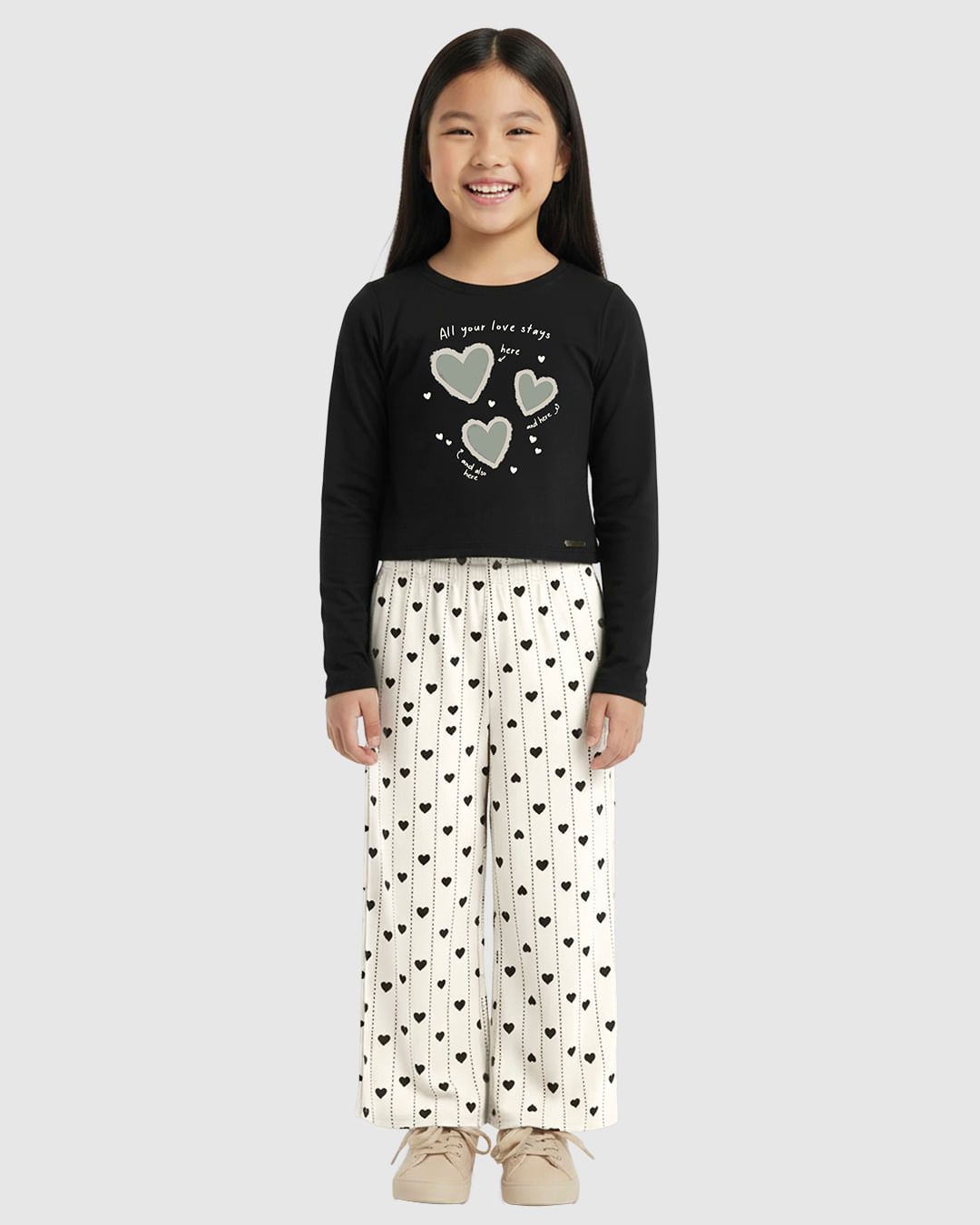 Conjunto Menina Blusa Manga Longa e Calça Estampa Corações - Carinhoso