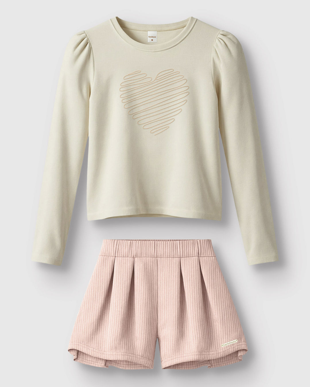 Conjunto Menina Blusa Manga Longa Bordado Coração e Shorts - Carinhoso