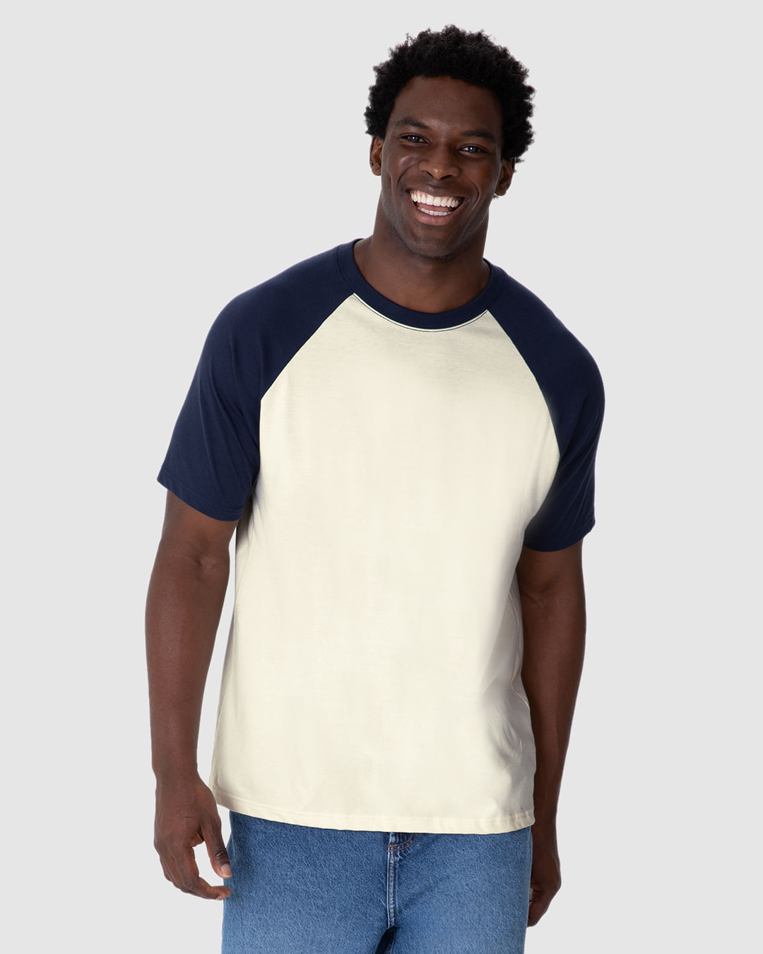 Camiseta Masculina Regular Manga Curta Raglan Bicolor Em Algodão