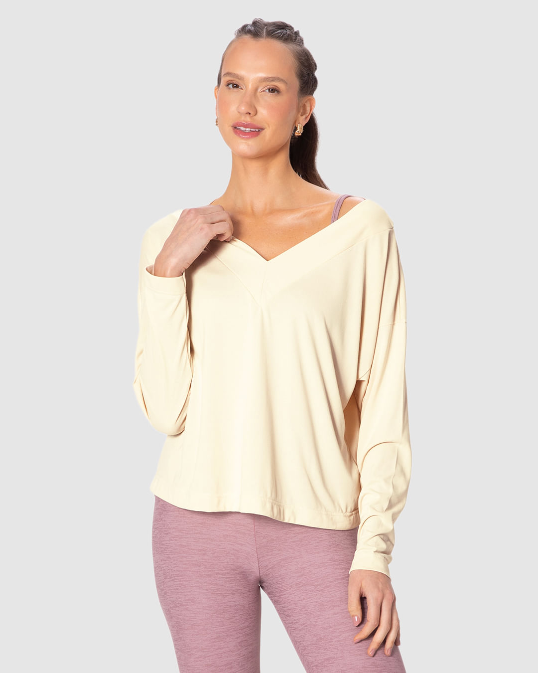 Blusa Esportiva Feminina Box Decote V Manga Longa Malha Dry E Proteção UV Malwee Active