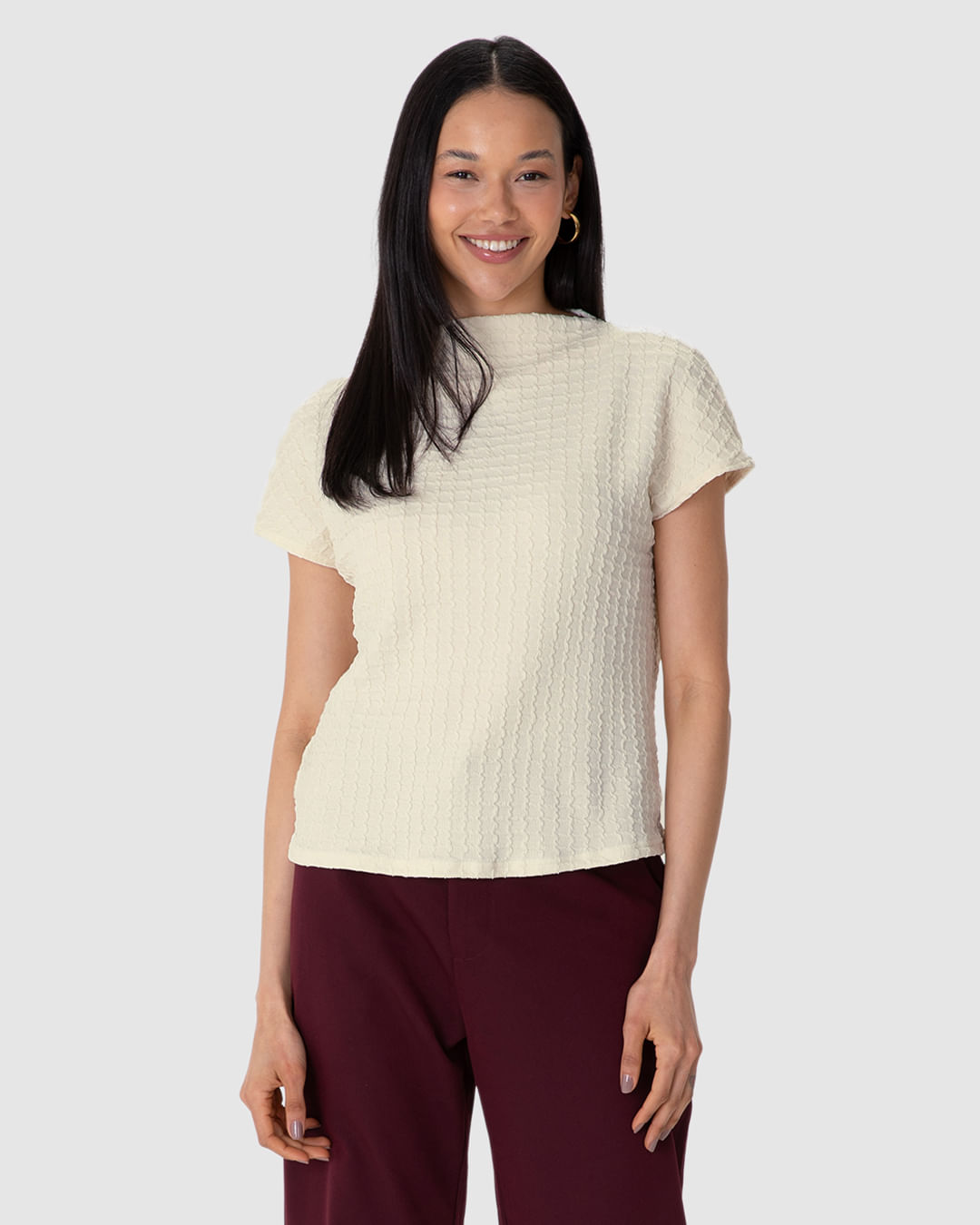 Blusa Ampla Feminina Manga Curta Em Jacquard Texturizado