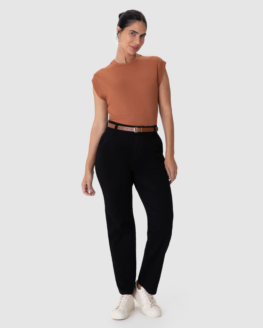 Calça Alfaiataria Feminina Acompanha Cinto Em Sarja Com Elastano