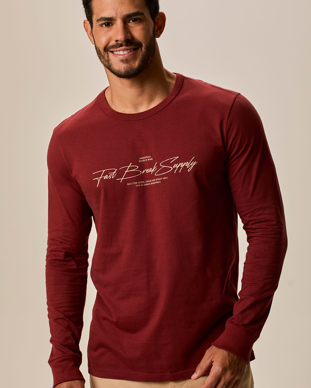 Camiseta Masculina Slim Manga Longa Estampa Frontal Em Algodão