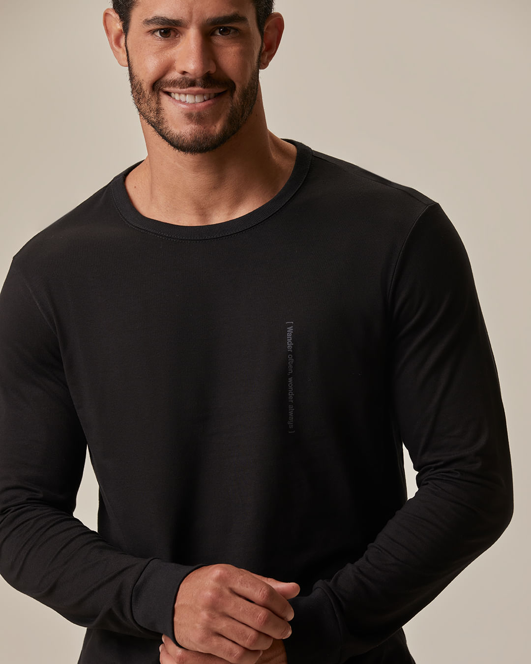 Camiseta Masculina Slim Manga Longa Estampa Frontal Em Algodão