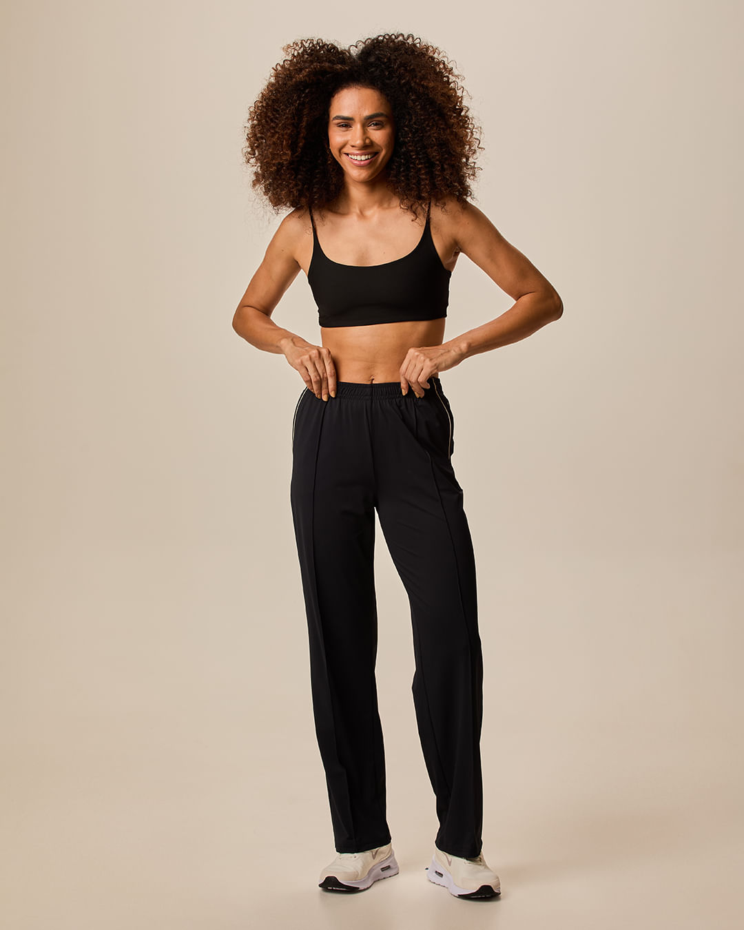 Calça Esportiva Feminina Reta Bolso Faca Aplique Refletivo Malwee Active