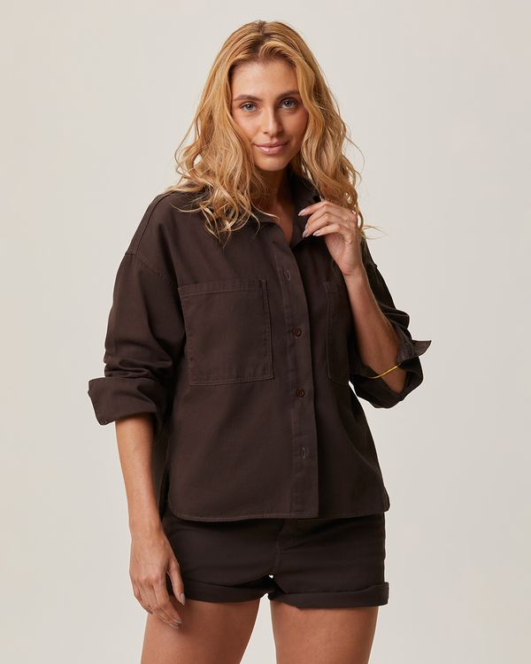Camisa Feminina Oversized Cropped Em Sarja 100% Algodão Marrom - PP