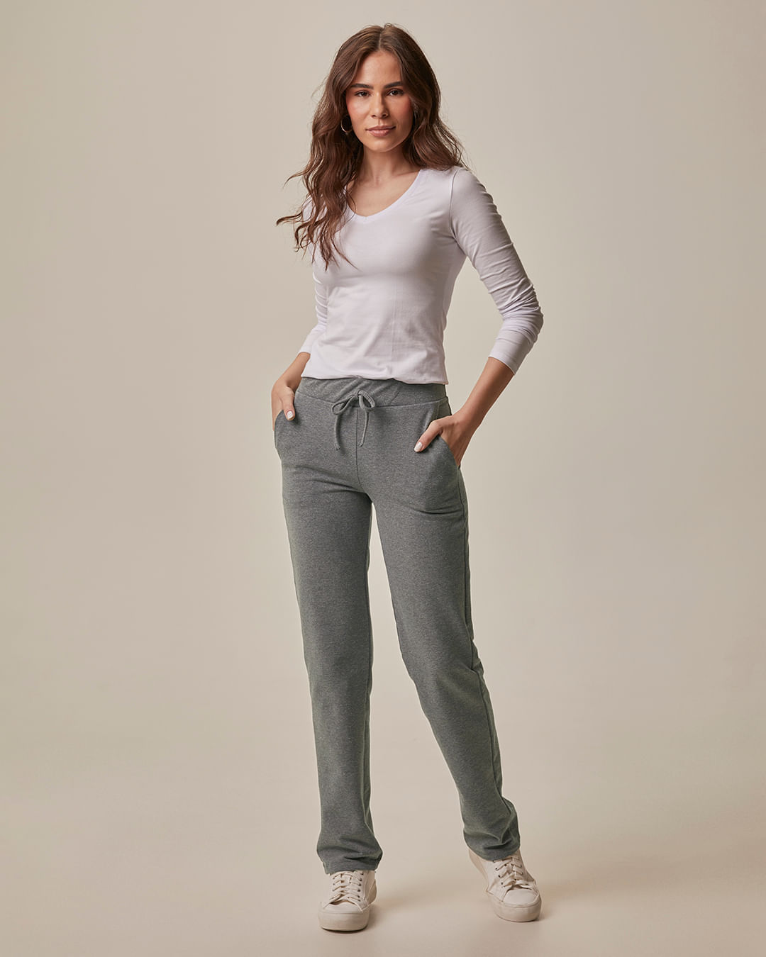 Calça Básica Feminina Reta Em Moletom Stretch Flanelado