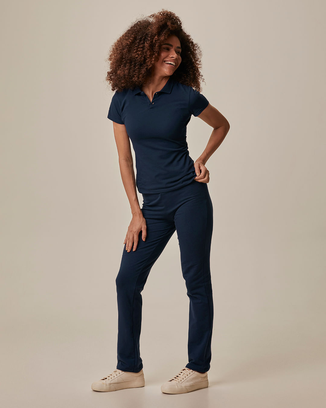 Calça Básica Feminina Cós Elástico Em Moletom Stretch Flanelado