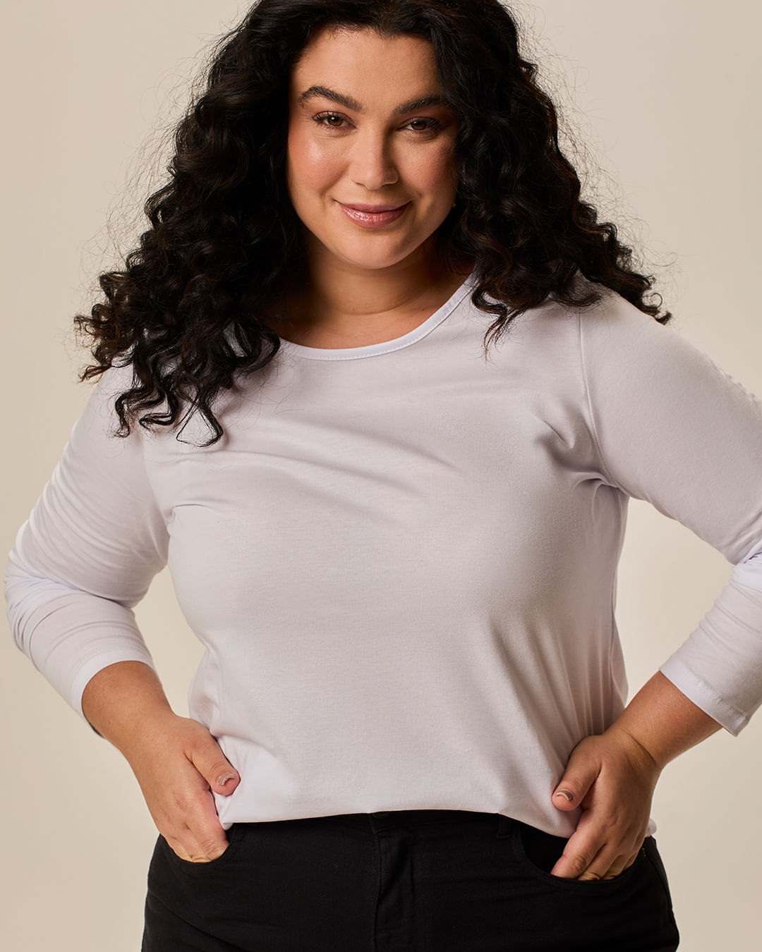 Blusa Básica Feminina Plus Size Manga Longa Em Algodão