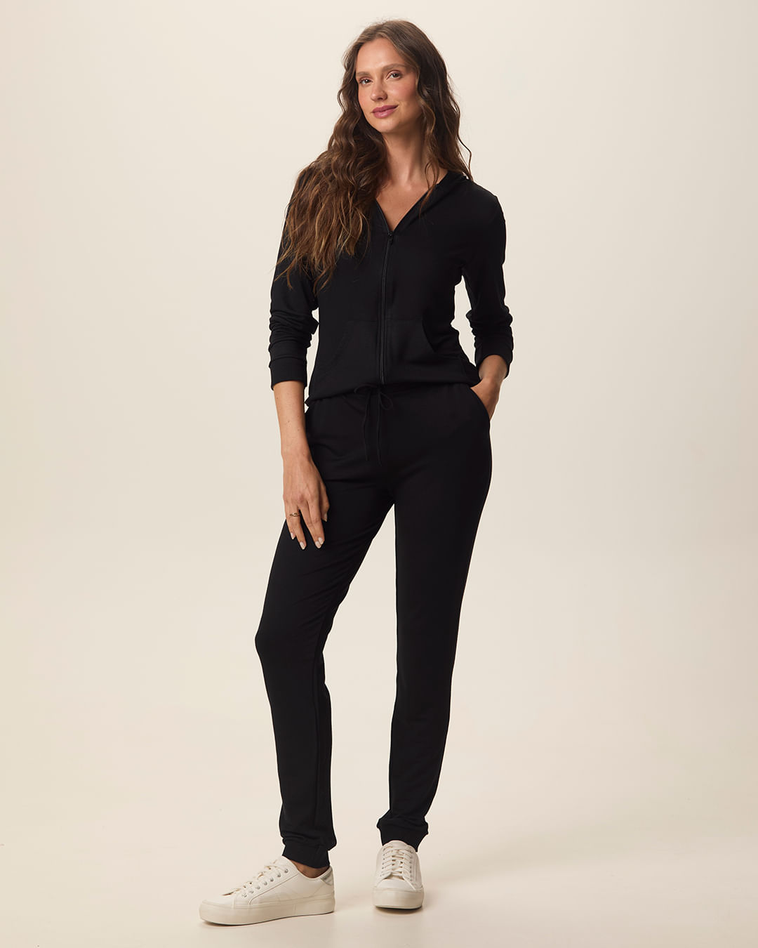 Calça Básica Feminina Jogger Em Moletinho De Viscose - Preto - GG