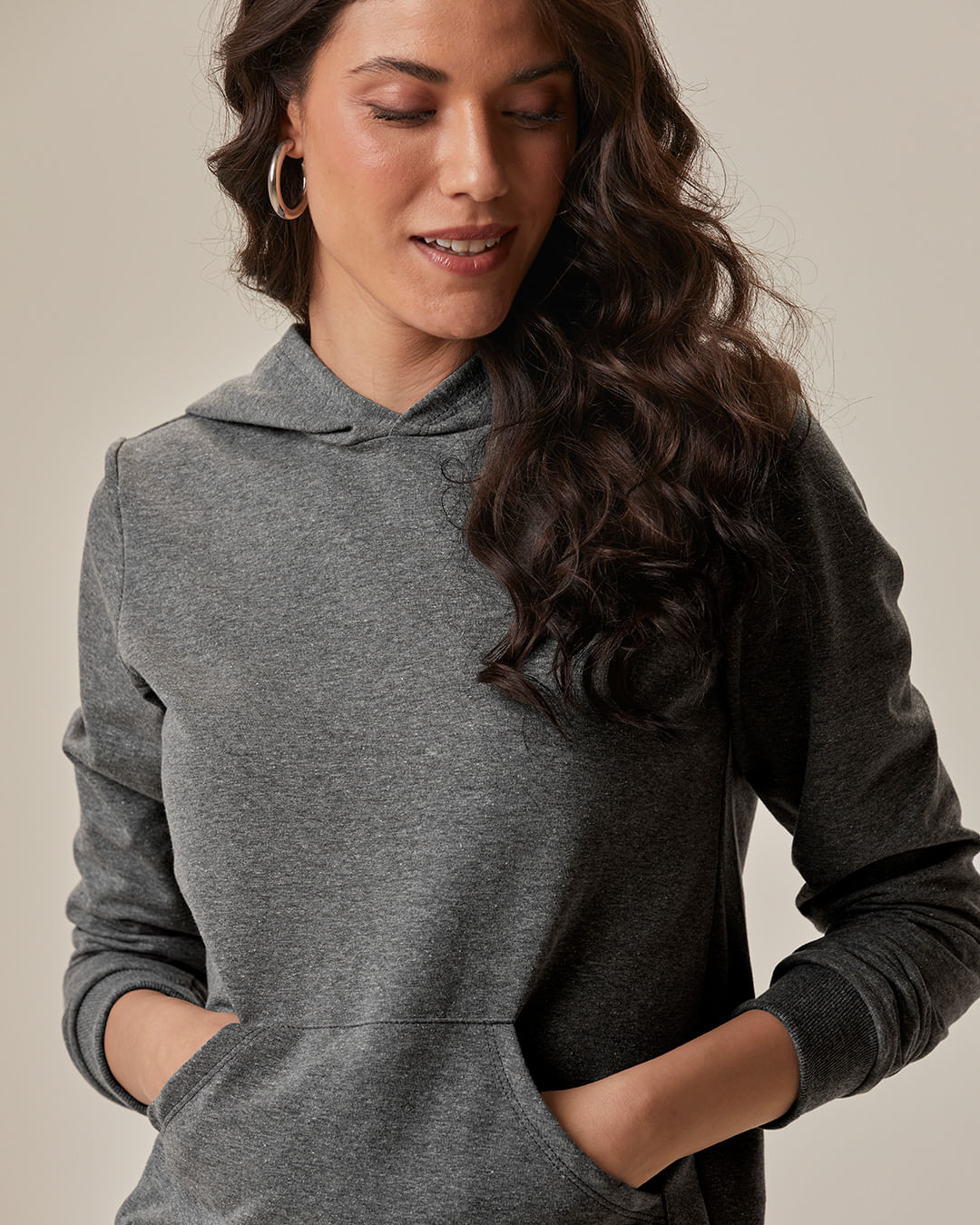 Blusão Básico Feminino Com Capuz Moletom Stretch Flanelado