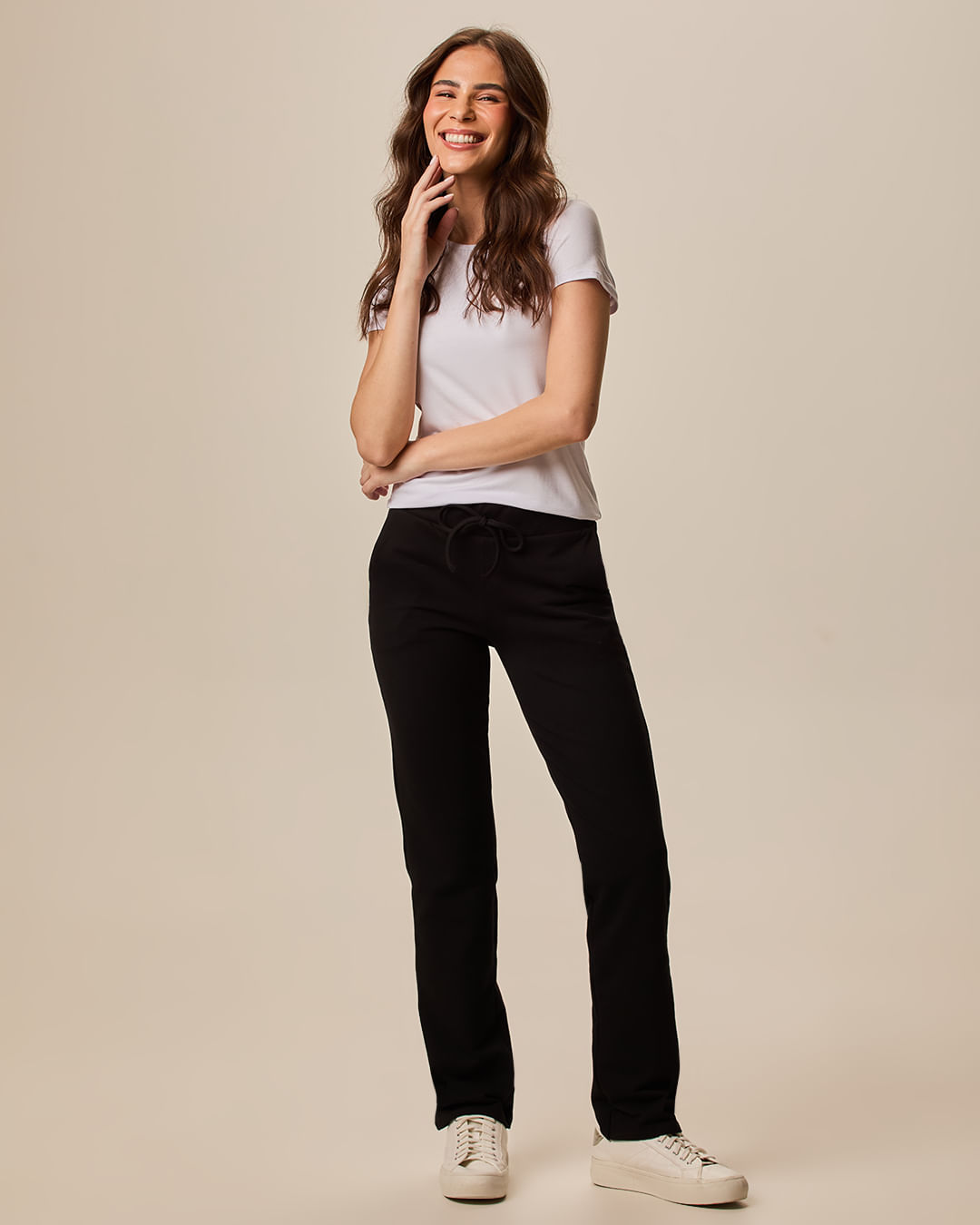 Calça Básica Feminina Reta Em Moletom Stretch Flanelado - Preto - P