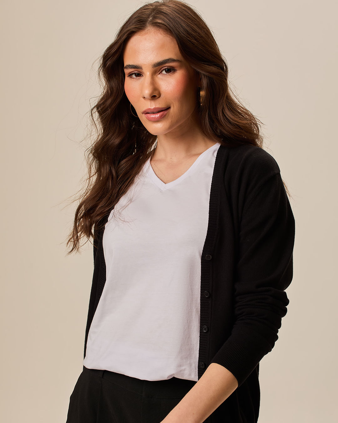 Cardigan Básico Feminino Decote V Em Tricô - Preto - PP