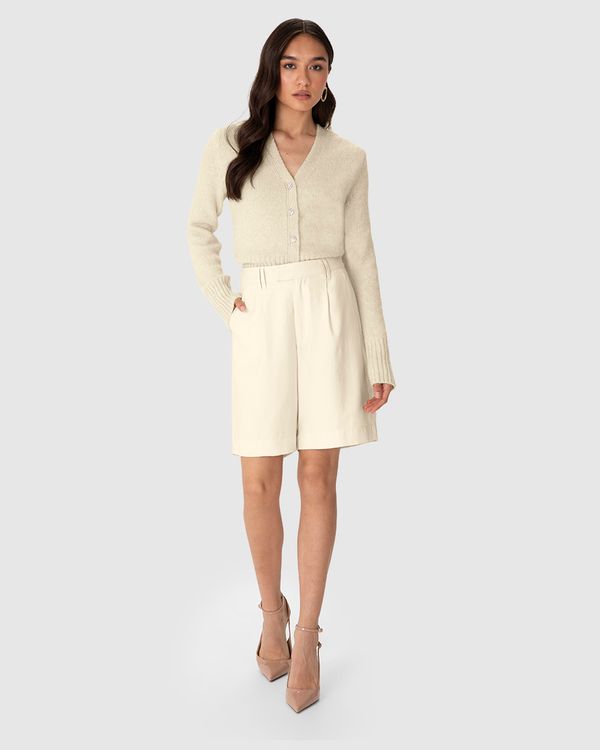 Bermuda Feminina Alfaiataria Bolso Funcional Em Viscose Sarjada - ENFIM Off White - G