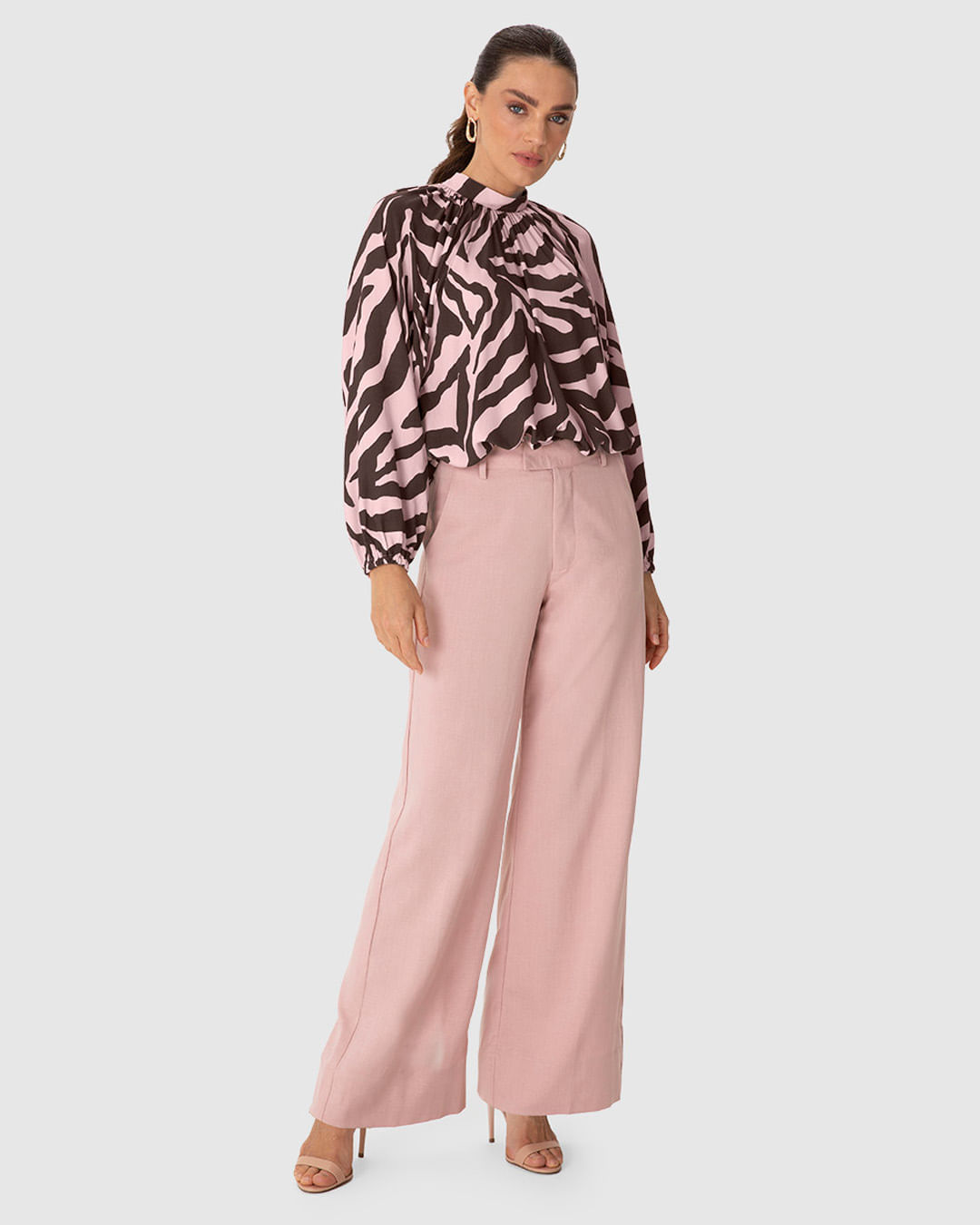 Blusa Ampla Feminina Estampa Zebra Amarração Costas em Viscose - ENFIM