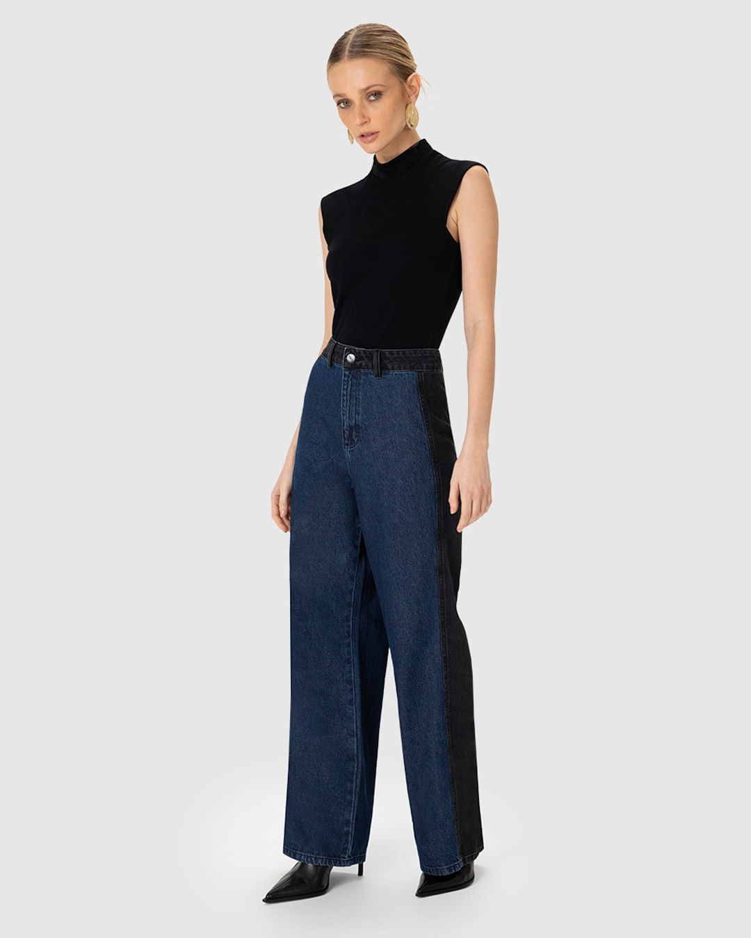 Calça Feminina Relaxed Fit Recorte Contraste Em Jeans 100% Algodão - ENFIM