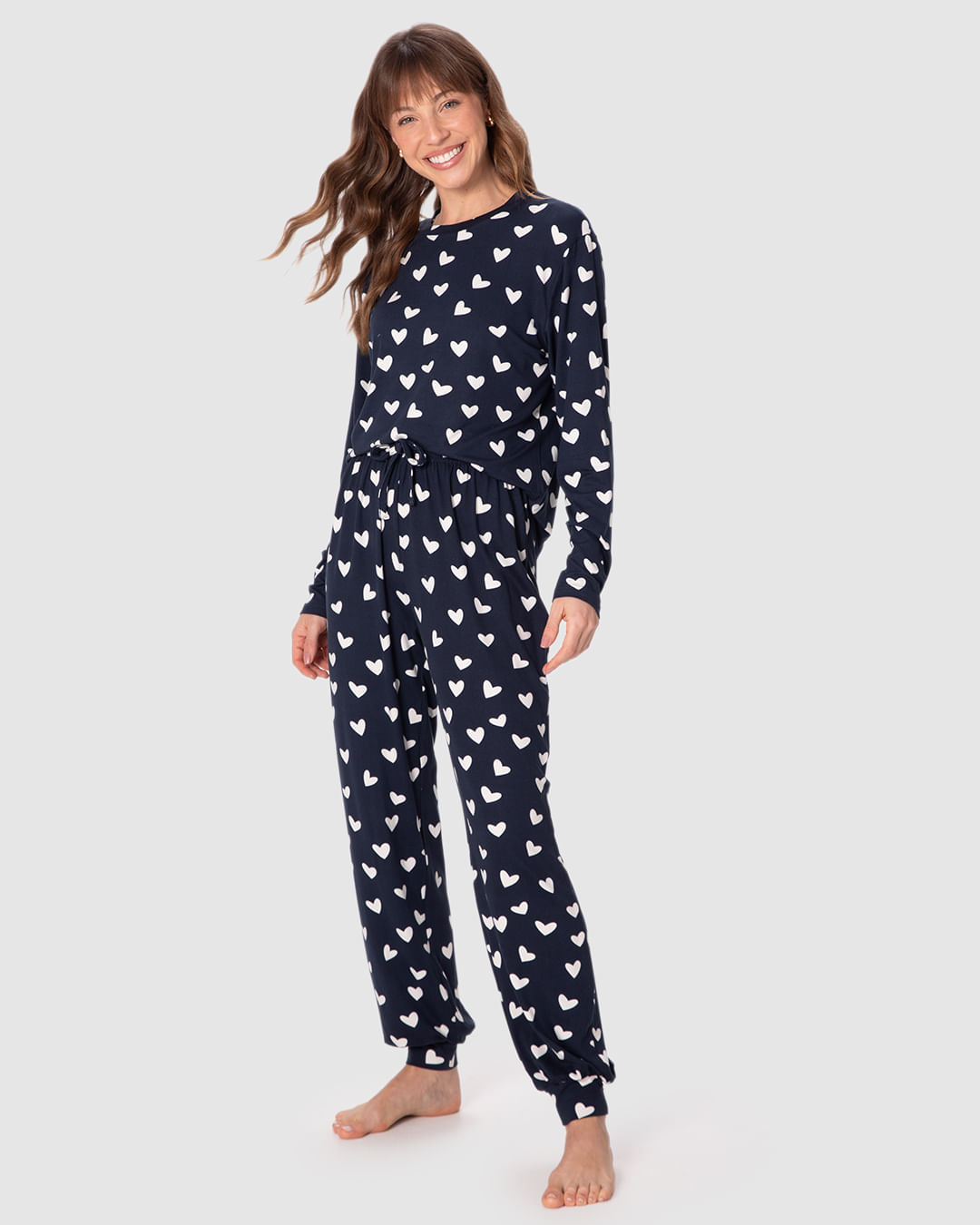 Pijama Longo Feminino Estampa Corações Em Tecido Peach Skin