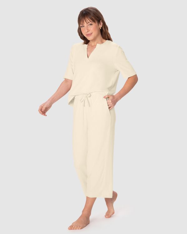 Pijama Longo Feminino Blusa E Calça Capri Bolso Faca Em Tricô Off White - P
