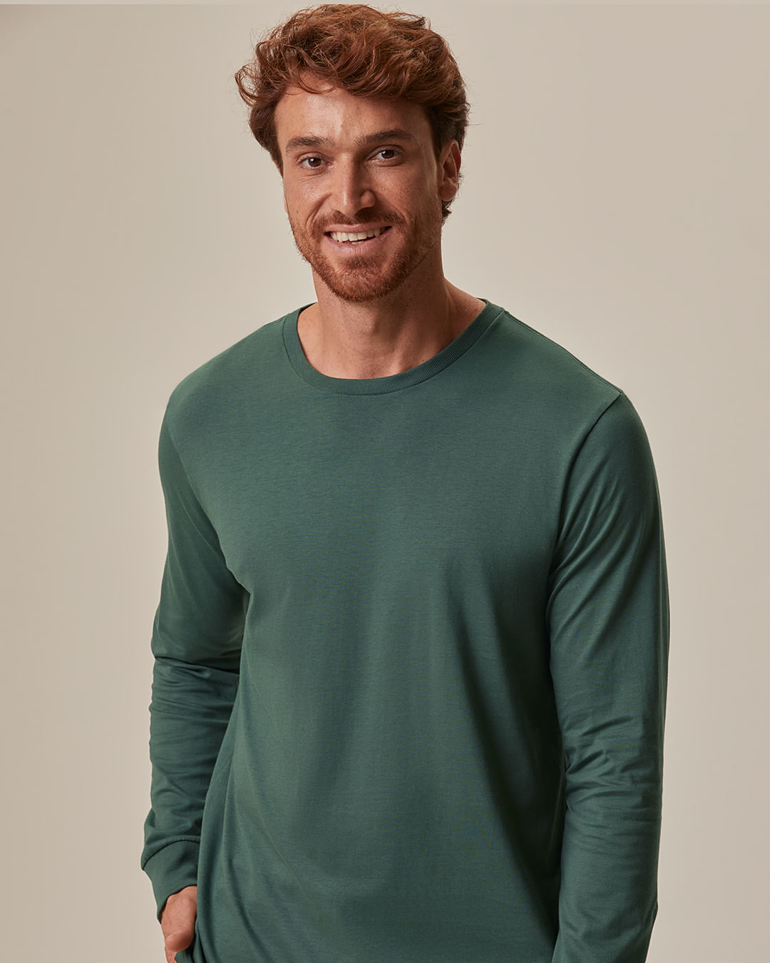 Camiseta Masculina Regular Manga Longa Em Malha Comfy Touch