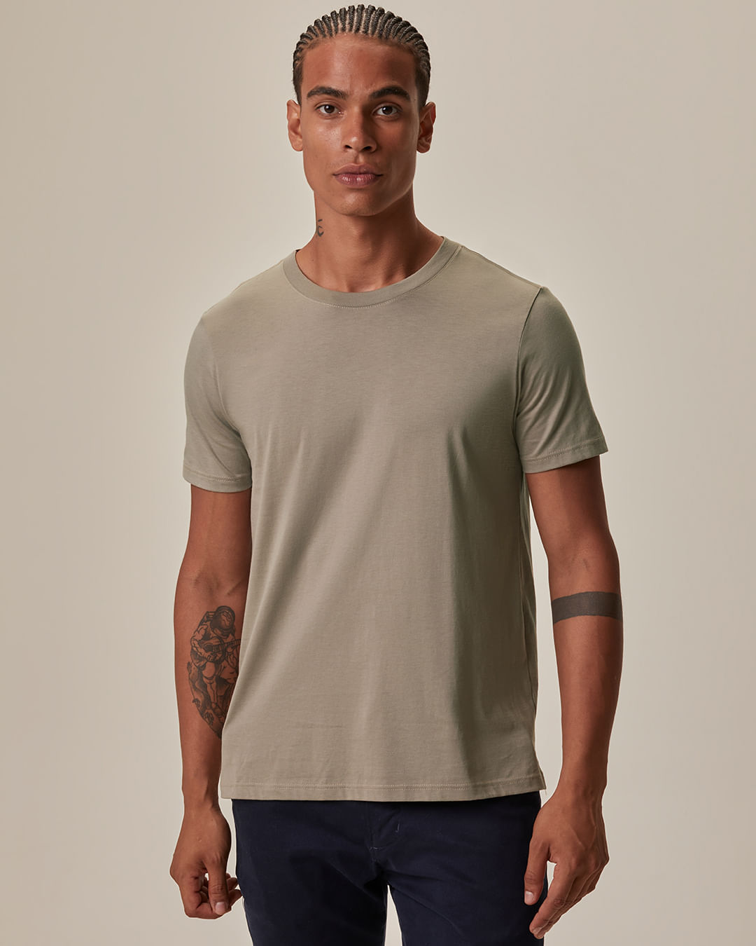 Camiseta Básica Masculina Slim Eiqueta Estampada Em Algodão Pima