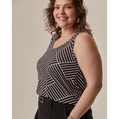 Regata Feminina Plus Size Decote U Alça Larga Em Viscose Stretch