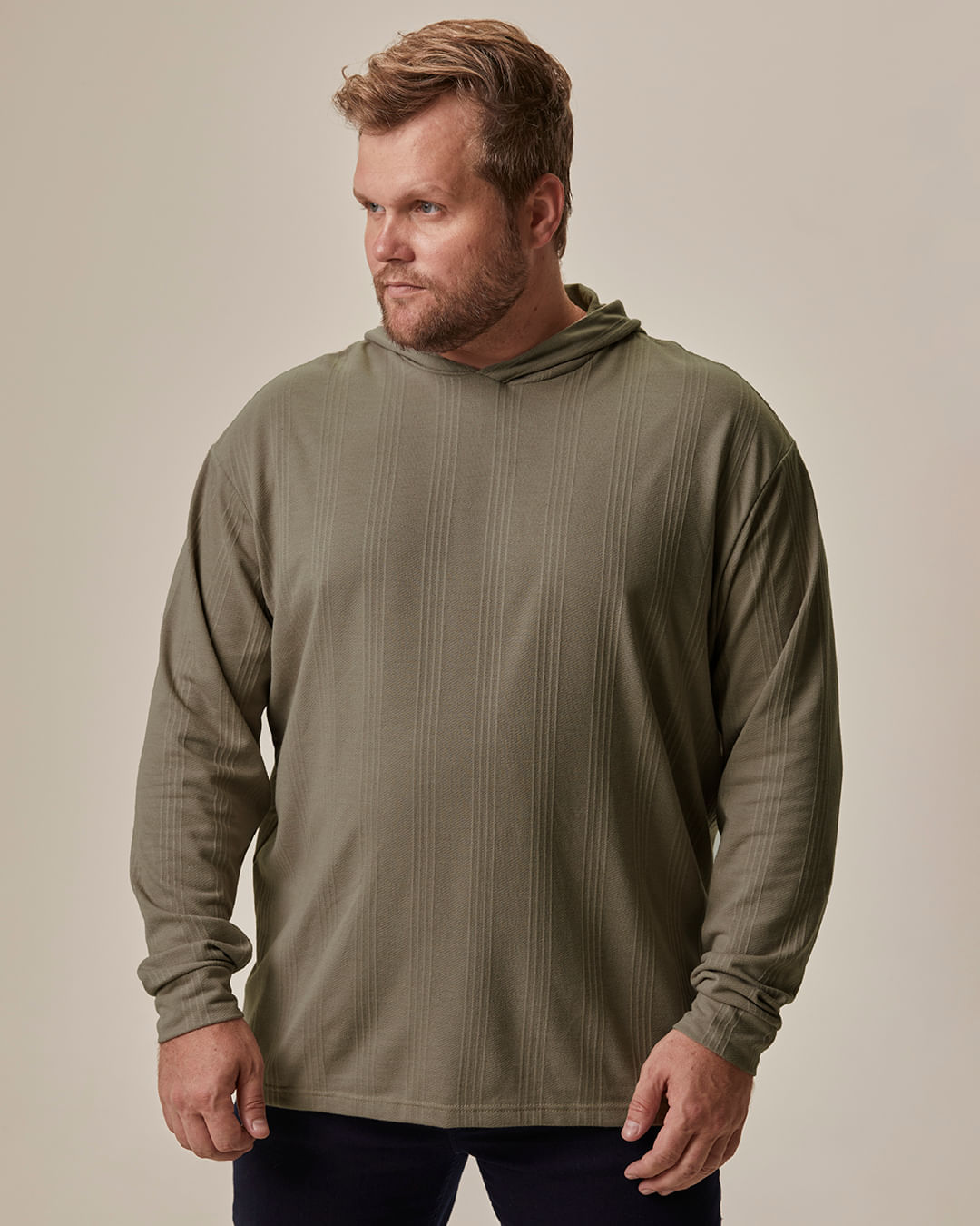 Blusão Masculino Plus Size Capuz e Manga Longa em Moletinho Texturizado