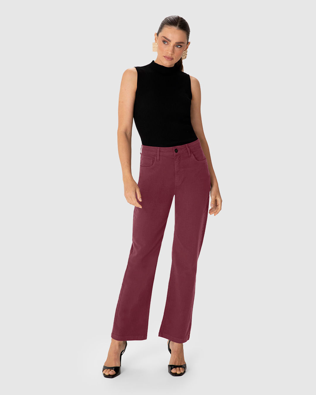 Calça Feminina Reta Cintura Alta Bolso Funcional Em Sarja Stretch - ENFIM - Vermelho - 44