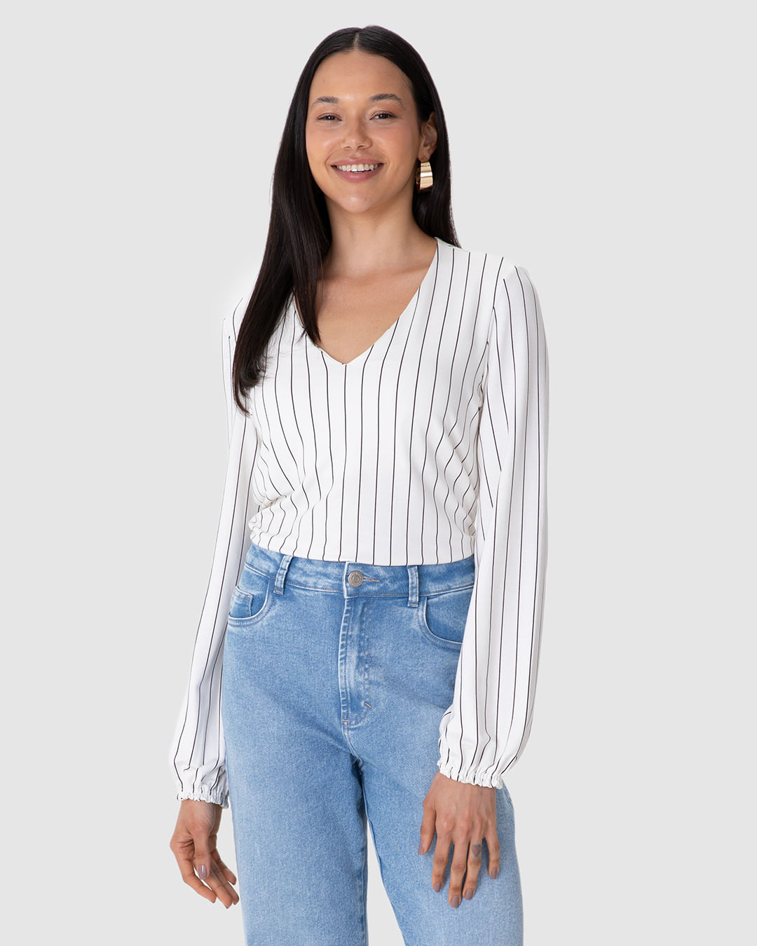Blusa Feminina Ampla Listrada Manga Longa Decote V Em Moletinho De Viscose