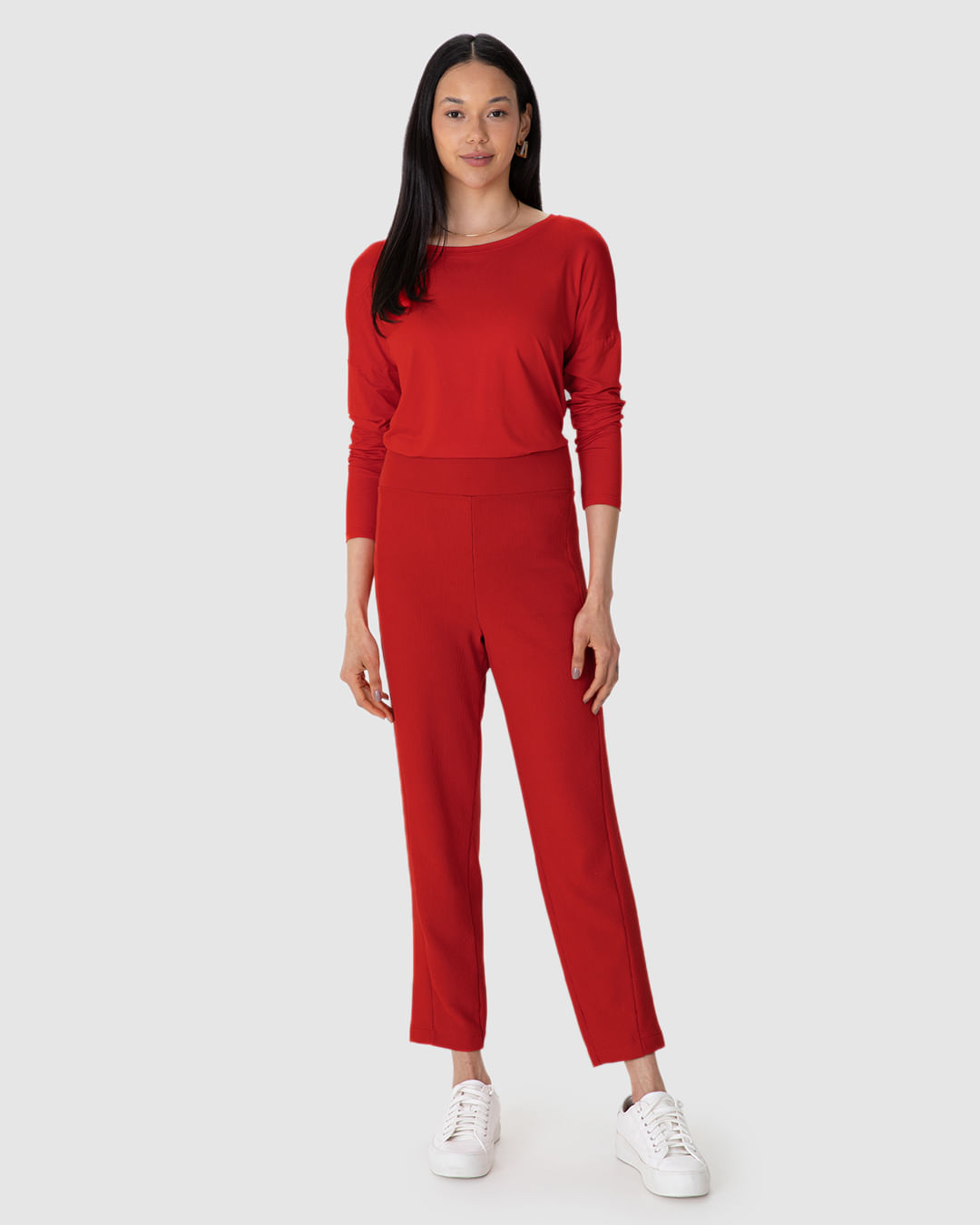 Calça Feminina Carrot em Malha Texturizada Canelada